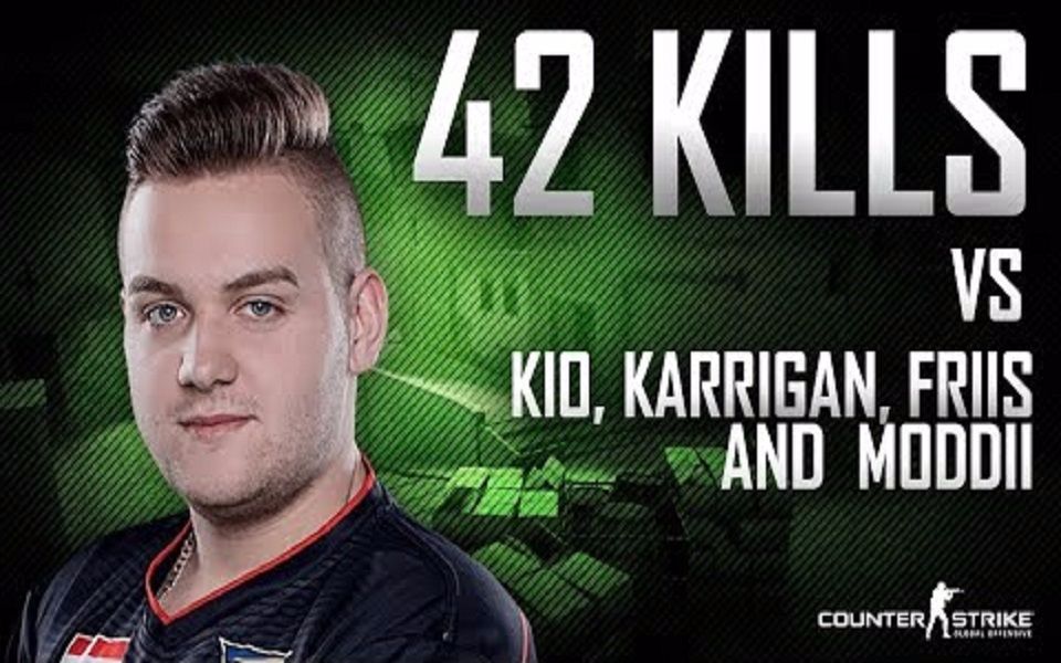 扑克中期如何判断优势（牌局中期如何评估优势）